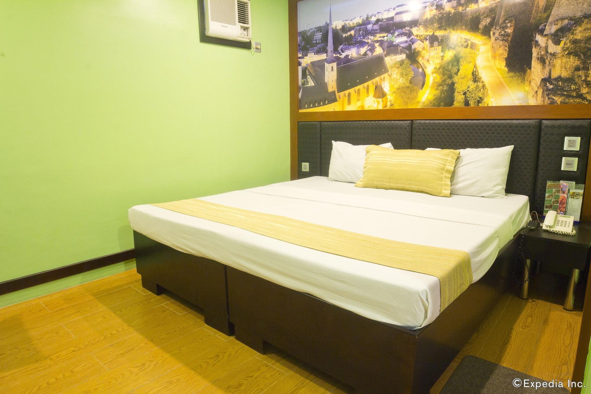 Eurotel Makati Makati City Bagian luar foto