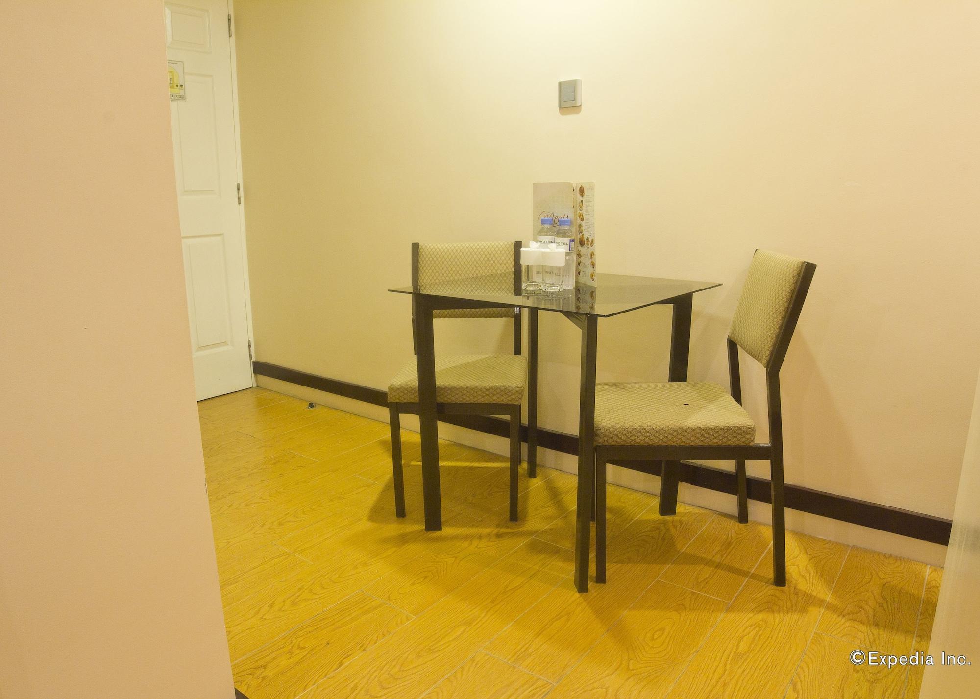 Eurotel Makati Makati City Bagian luar foto