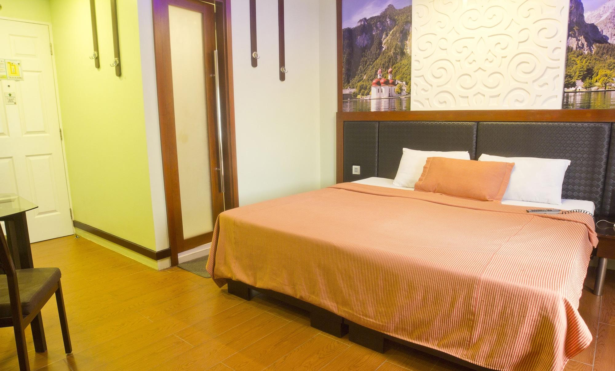 Eurotel Makati Makati City Bagian luar foto