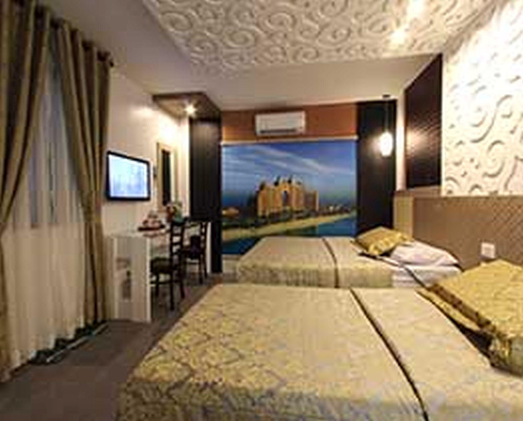 Eurotel Makati Makati City Bagian luar foto