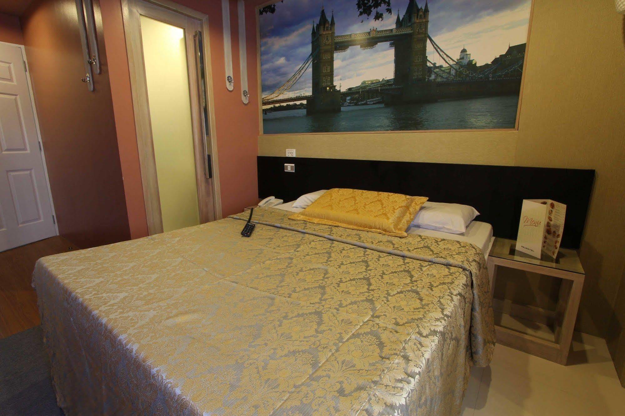 Eurotel Makati Makati City Bagian luar foto